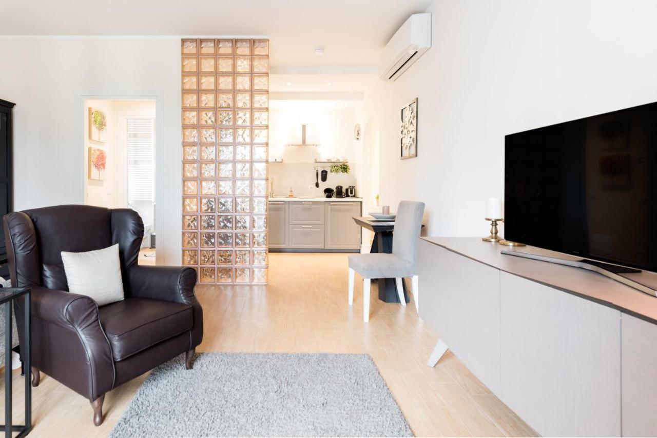 Charming Loft In Porta Romana Firenze Bagian luar foto